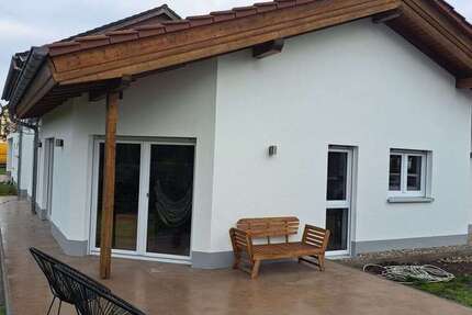 Haus zum Mieten in Worms 1.250 € 100 m² 2 zimmer