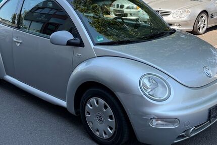VW New Beetle 125.000 km 2.990 &euro; Wiesbaden 65203
