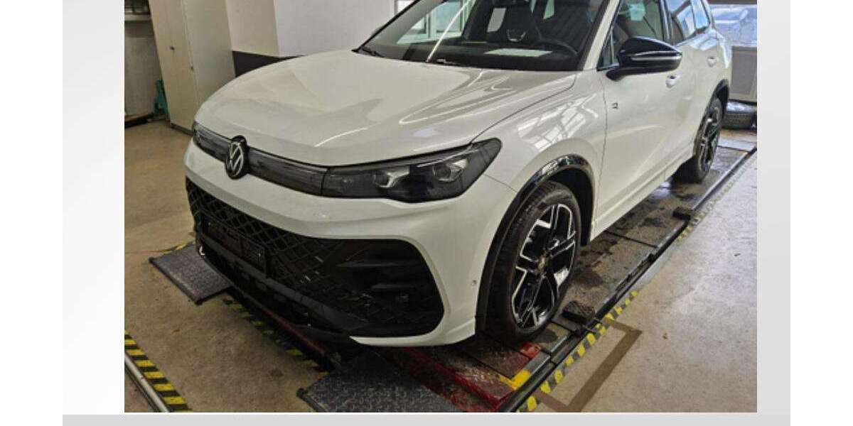 VW Tiguan 19.201 km 36.950 &euro; Dessau 06842