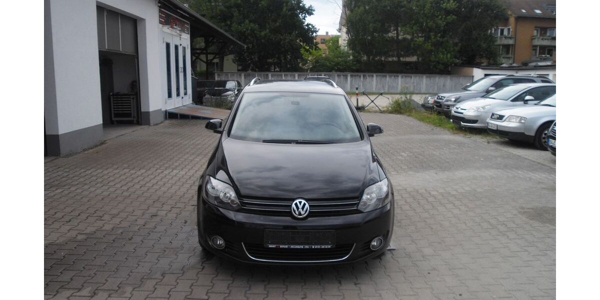 VW Golf 156.643 km 7.590 &euro; Bamberg 96052