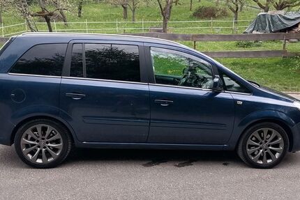Opel Zafira 287.000 km 2.900 &euro; Stockstadt 63811