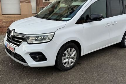 Renault Kangoo 189.000 km 11.400 &euro; Offenburg 77654
