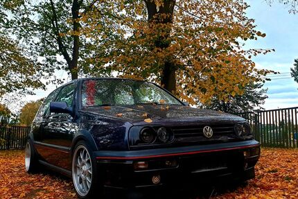 VW Golf 240.000 km 6.500 &euro; Lübtheen 19249