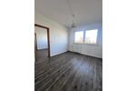 Etagenwohnung Halle (Saale) Silberhöhe - 5 Zimmer, 133 m&sup2;, 600&euro; | Angebot:25974501