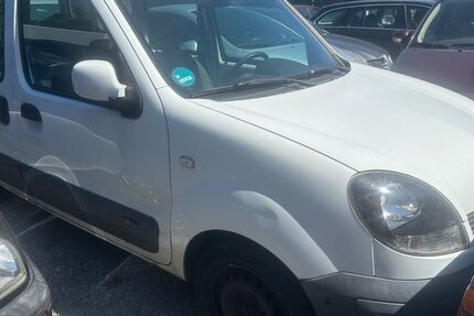 Renault Kangoo 209.000 km 1.299 &euro; Düsseldorf 40231