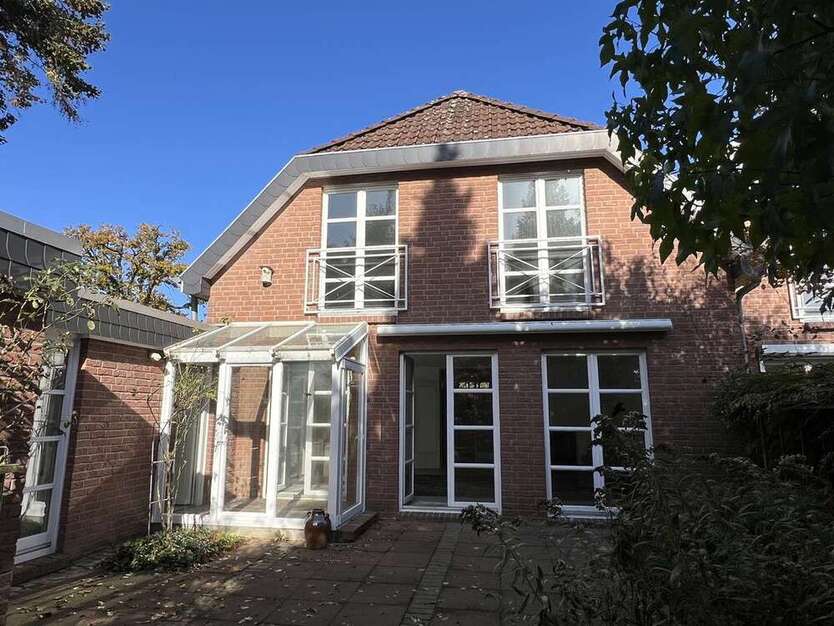 Haus zum Kaufen in Isernhagen 550.000 € 146 m²