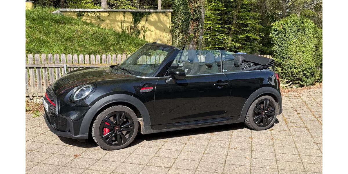 Mini John Cooper Works Cabrio 29.646 km 34.900 &euro; Regensburg 93047