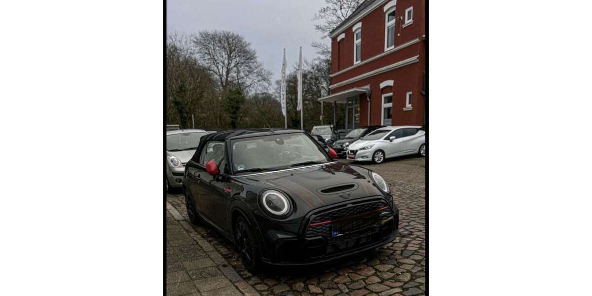 Mini John Cooper Works Cabrio 22.100 km 36.499 &euro; Husum, Stadt 25813