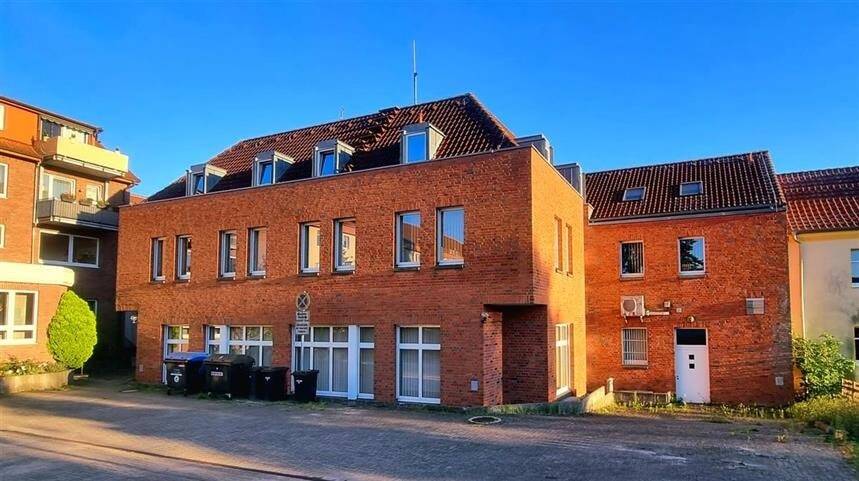 Gewerbeobjekt Strasburg - 9 Zimmer, 295.000&euro; | Angebot:26858916
