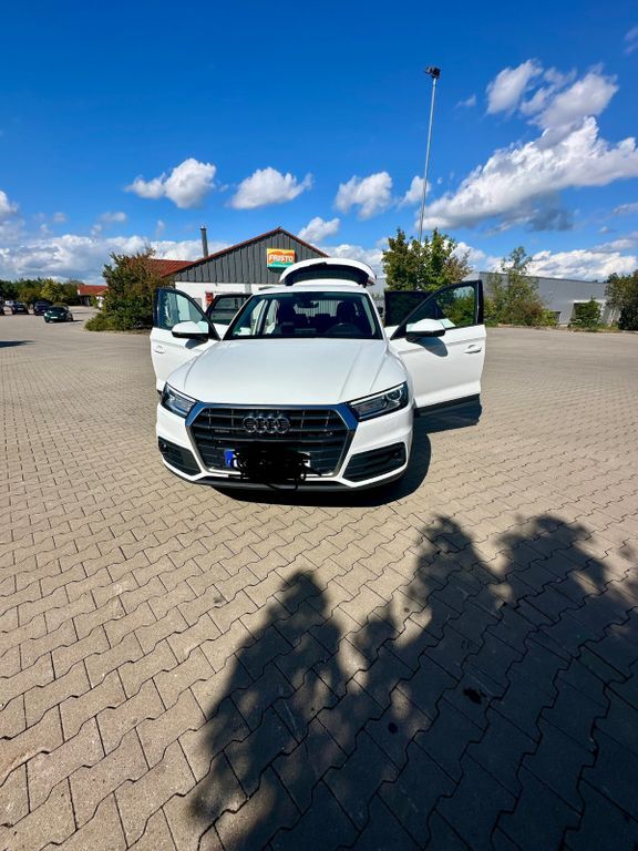 Audi Q5 105.000 km 30.500 € Rednitzhembach 91126