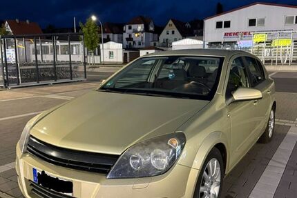 Opel Astra 128.000 km 2.600 &euro; Zella-Mehlis 98544