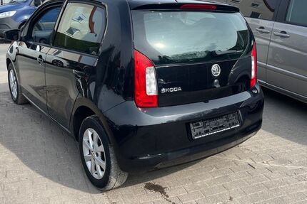 Skoda Citigo 86.478 km 4.499 &euro; Bad Salzuflen 32105