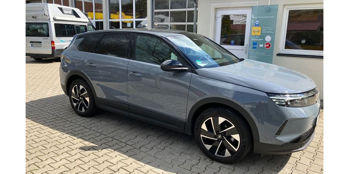 Opel Grandland (X) 17.000 km 29.900 &euro; Schnaitsee 83530
