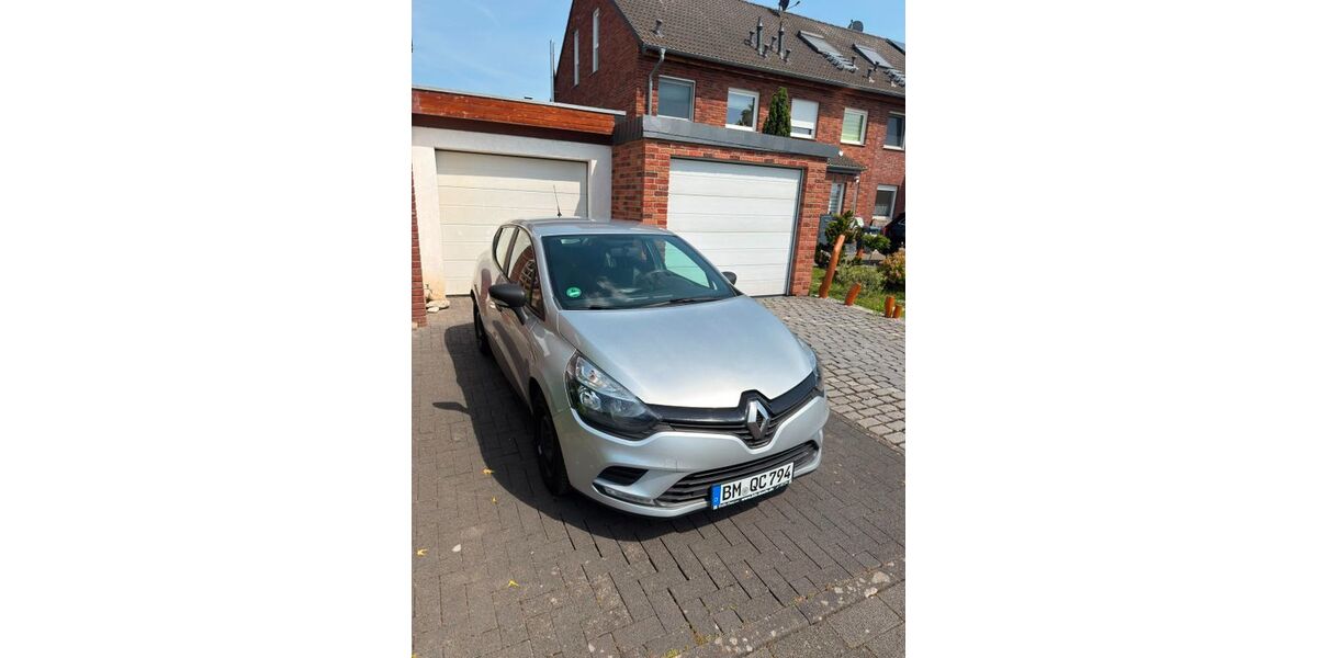 Renault Clio 94.000 km 7.000 &euro; Wesseling 50389
