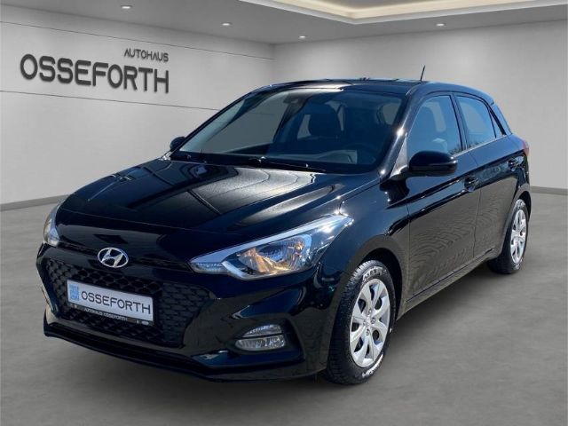i20
