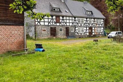 Haus Bad Berleburg - 5 Zimmer, 160 m&sup2;, 250.000&euro; | Angebot:26612835