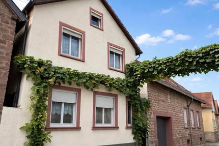 Haus Maikammer - 7 Zimmer, 130 m&sup2;, 213.000&euro; | Angebot:27089309