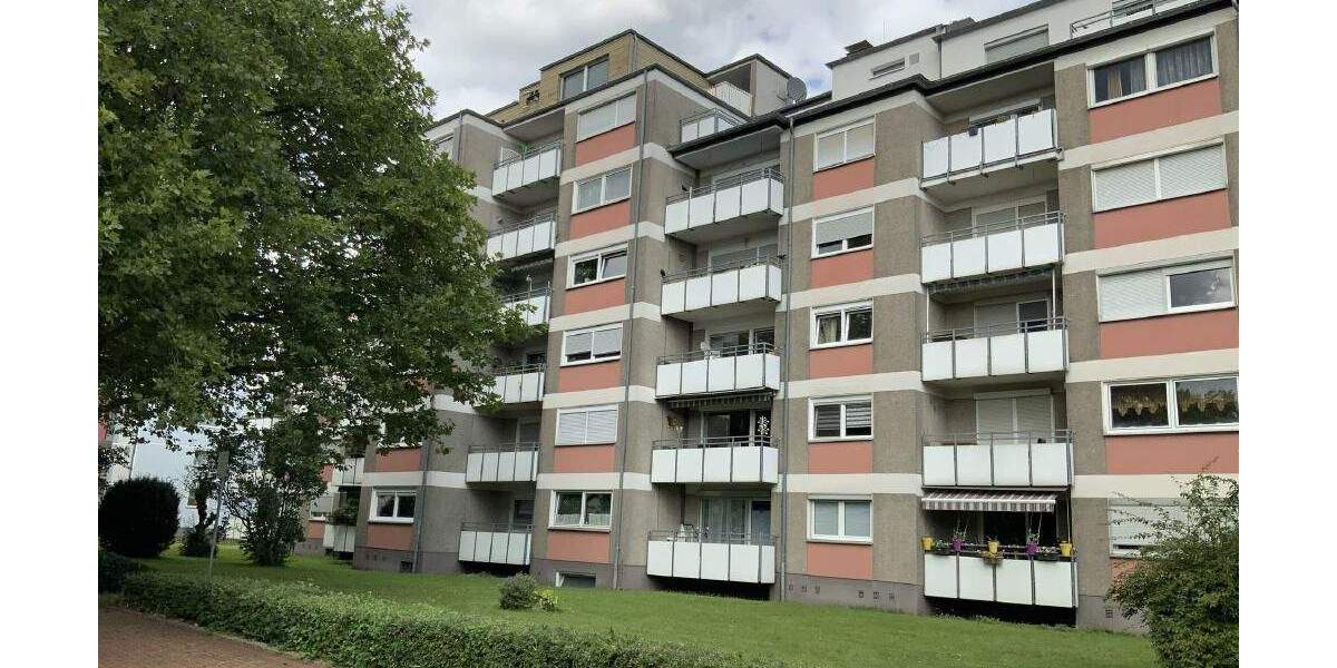 Eigentumswohnung im Erdgeschoss mit 3 Zimmern. 3 zimmer