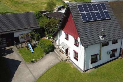 Haus Bergneustadt Wiedenest - 5 Zimmer, 164 m&sup2;, 339.000&euro; | Angebot:27014872
