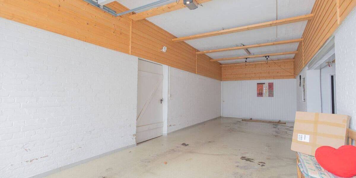 Mehrfamilienhaus, Wohnhaus Fockbek - 6 Zimmer, 200 m&sup2;, 1.490&euro; | Angebot:26433587
