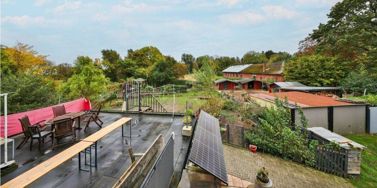 Mehrfamilienhaus, Wohnhaus Sande Mariensiel - 6 Zimmer, 184 m&sup2;, 398.000&euro; | Angebot:26834381