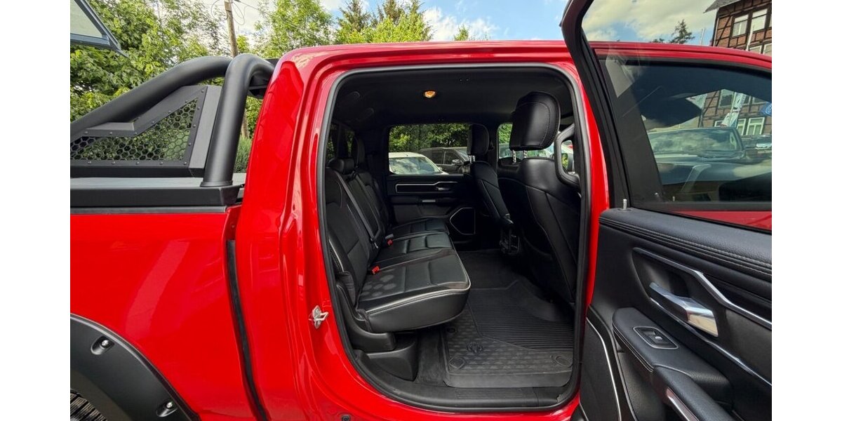 Dodge RAM 1500 5,7 HEMI 4+4 LARAMIE 49.999 km 39.999 &euro; Rudolstadt 07407