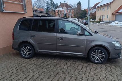 VW Touran 199.500 km 2.290 &euro; Rainau 73492