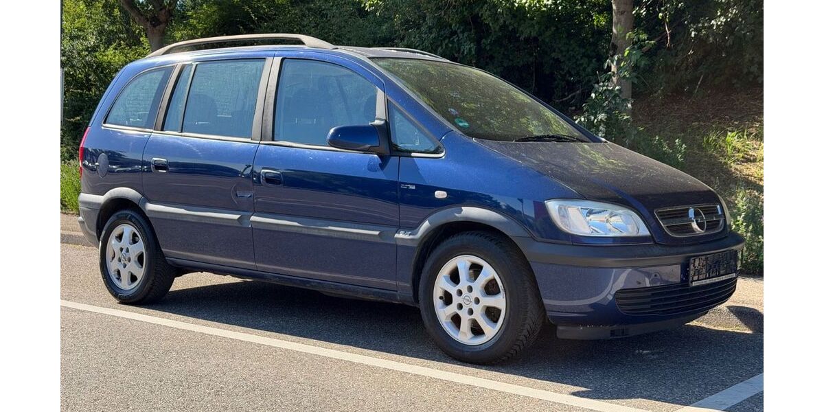 Opel Zafira 168.000 km 2.150 &euro; Fellbach 70736