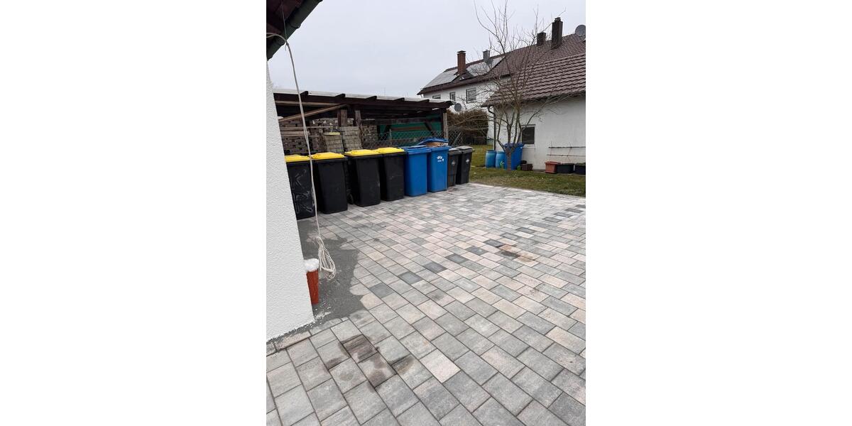 Frisch renovierte 4 Familien Haus 13 zimmer