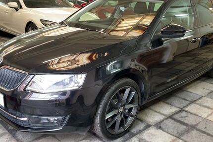 Skoda Octavia 44.490 km 14.350 &euro; Hamburg 22087