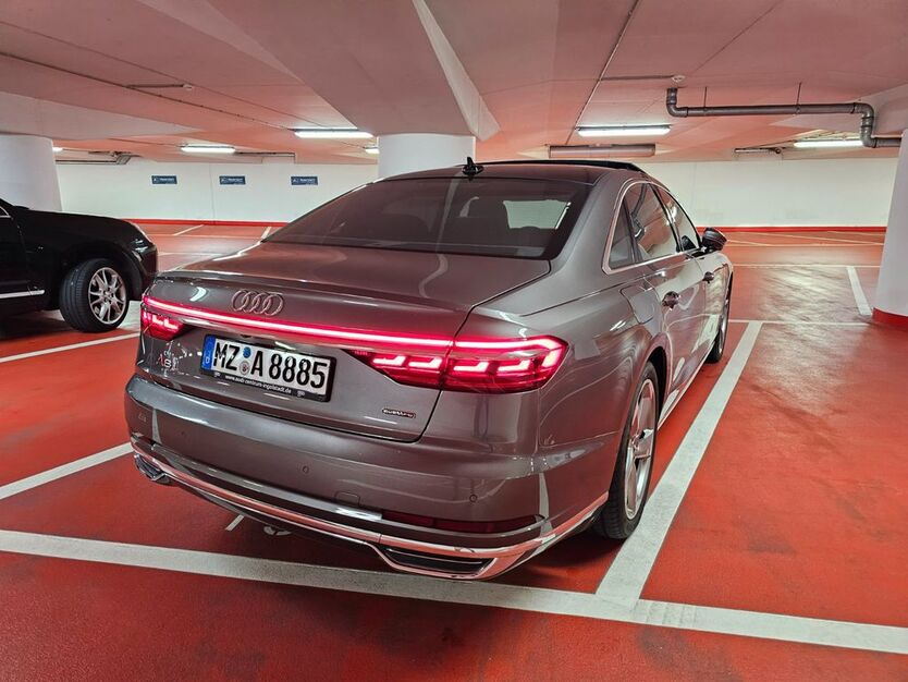 Audi A8 61.793 km 42.999 € Mainz 55130