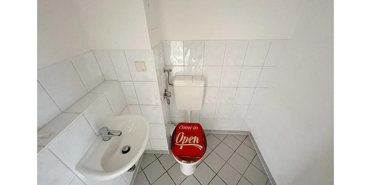 Etagenwohnung Halle (Saale) Nietleben - 5 Zimmer, 100 m&sup2;, 561&euro; | Angebot:25321025