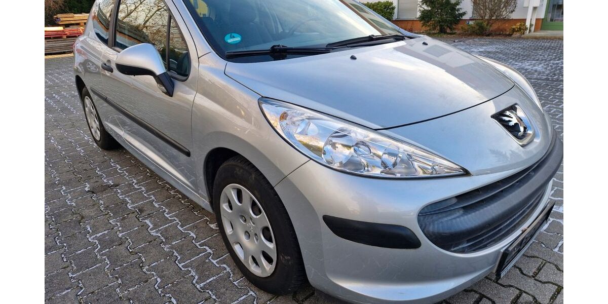 Peugeot 207 75.463 km 1.599 &euro; Dresden 01239