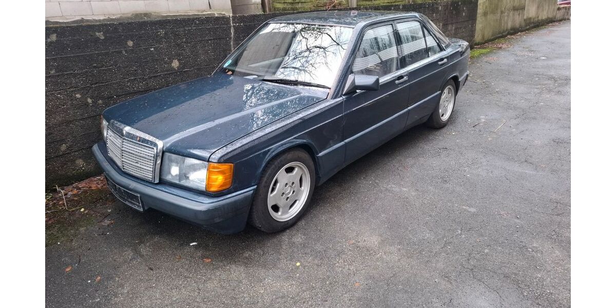 Mercedes-Benz 190 277.500 km 5.500 &euro; Wuppertal 42283