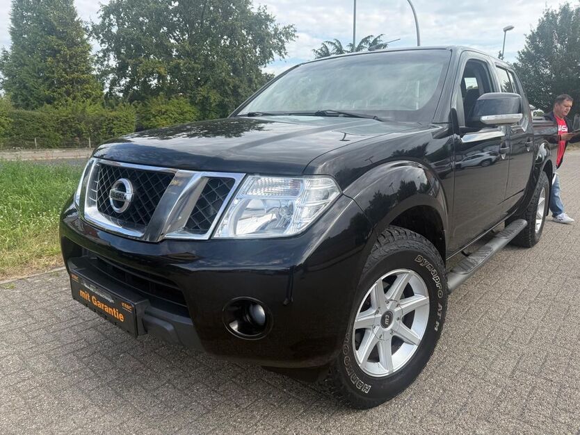 Nissan Navara 200.000 km 8.800 € Berlin 13158