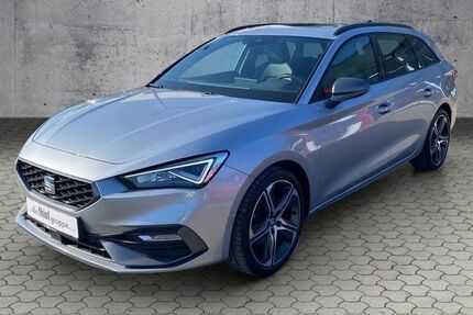 Seat Leon 40.250 km 27.890 &euro; Paderborn 33104