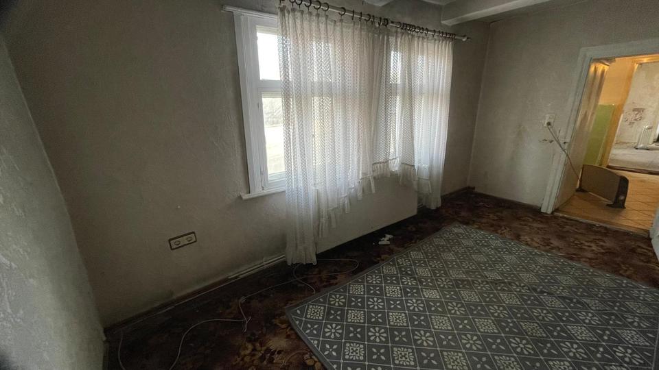 Einfamilienhaus Schöningen - 10 Zimmer, 180 m&sup2;, 89.000&euro; | Angebot:26487373