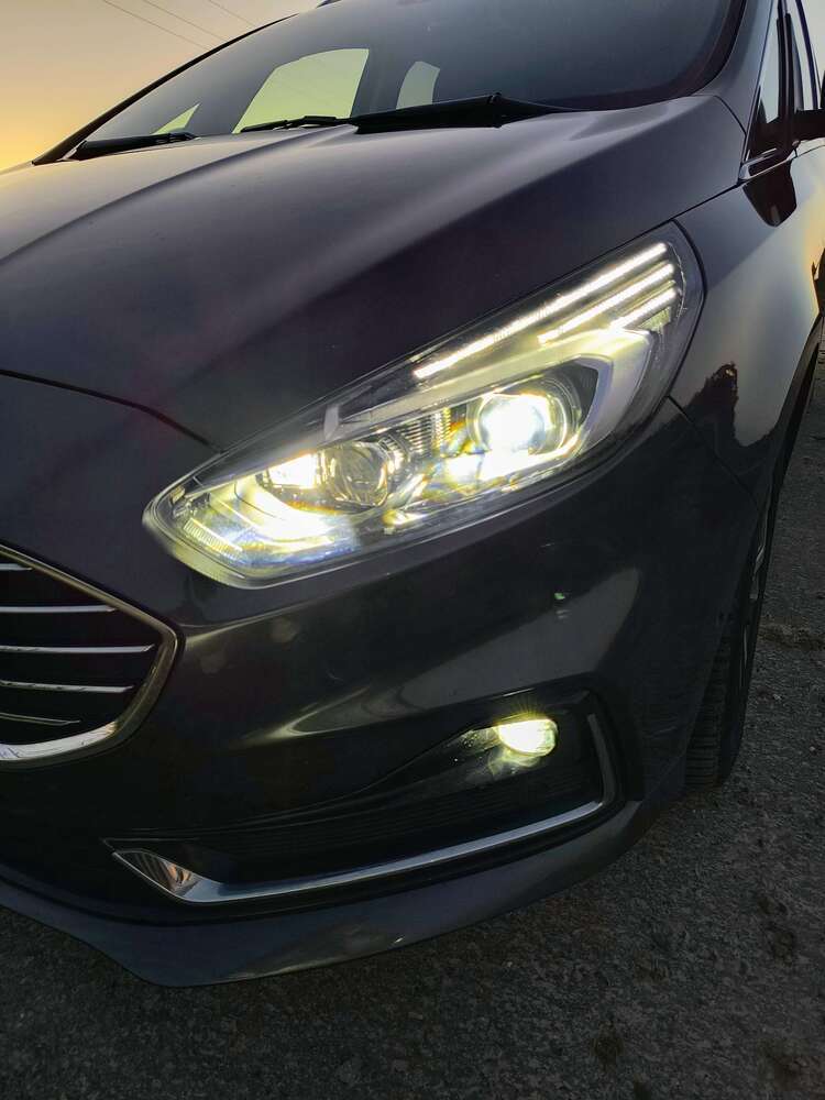 S-Max