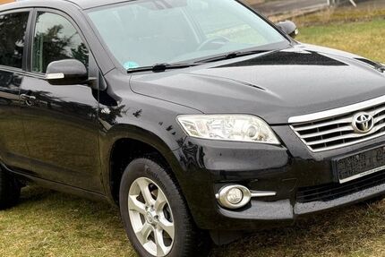 Toyota RAV 4 198.000 km 9.990 &euro; Ziesar 14793