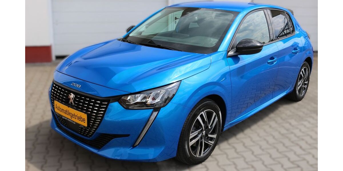 Peugeot 208 32.744 km 16.680 &euro; Hoyerswerda 02977