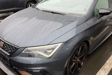 Seat Leon 57.100 km 29.999 € Chemnitz - Mittelbach 09224
