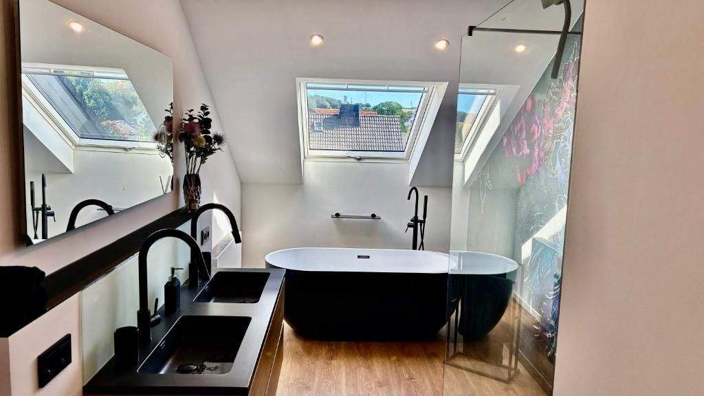 Etagenwohnung Bad Camberg - 4 Zimmer, 120 m&sup2;, 399.000&euro; | Angebot:25776025