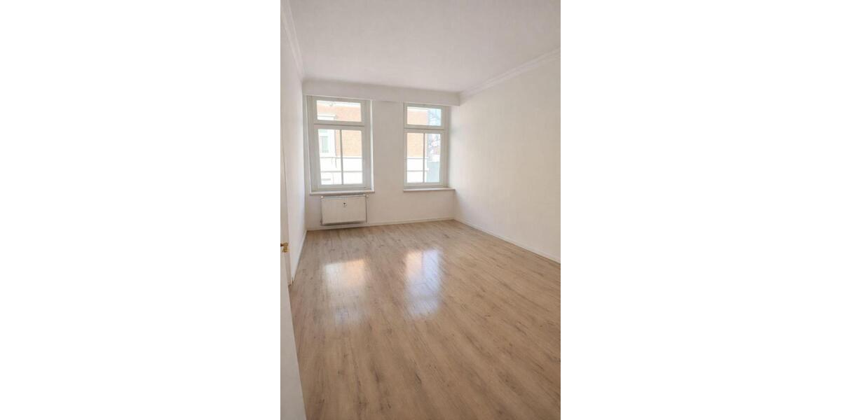Etagenwohnung Zeitz - 2 Zimmer, 60 m&sup2;, 480&euro; | Angebot:25499230