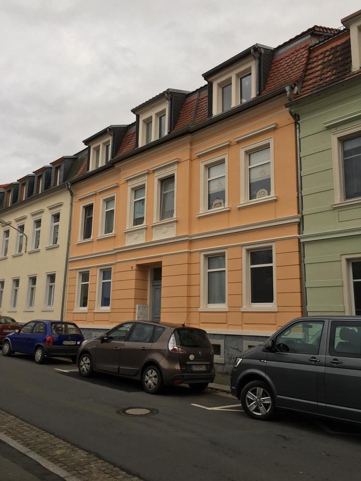 Schöne 2-Raum-Wohnung im EG mit Balkon, wird neu saniert !