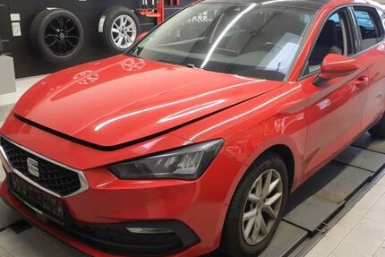 Seat Leon 139.914 km 10.990 &euro; Braunschweig 38122