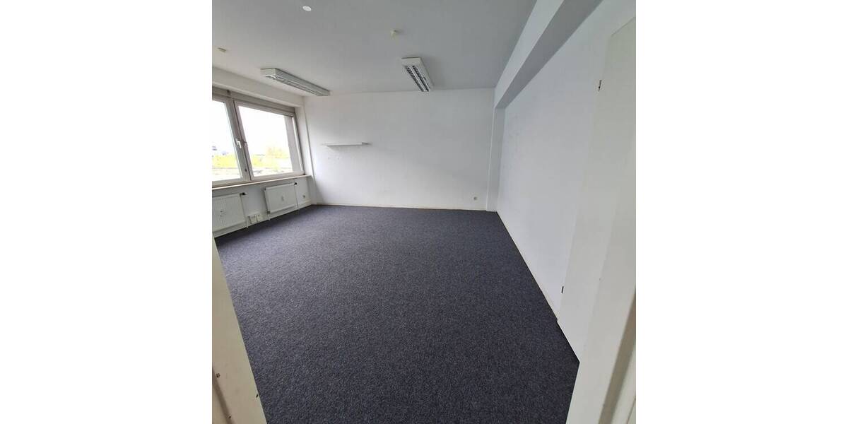 Gewerbeobjekt Frankfurt am Main Griesheim - 4 Zimmer, 125 m&sup2;, 1.150&euro; | Angebot:26686768