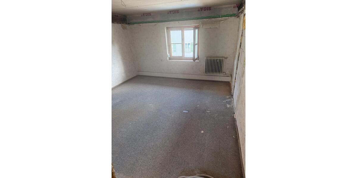 Etagenwohnung Ingoldingen - 3.5 Zimmer, 101 m&sup2;, 130.000&euro; | Angebot:26835328