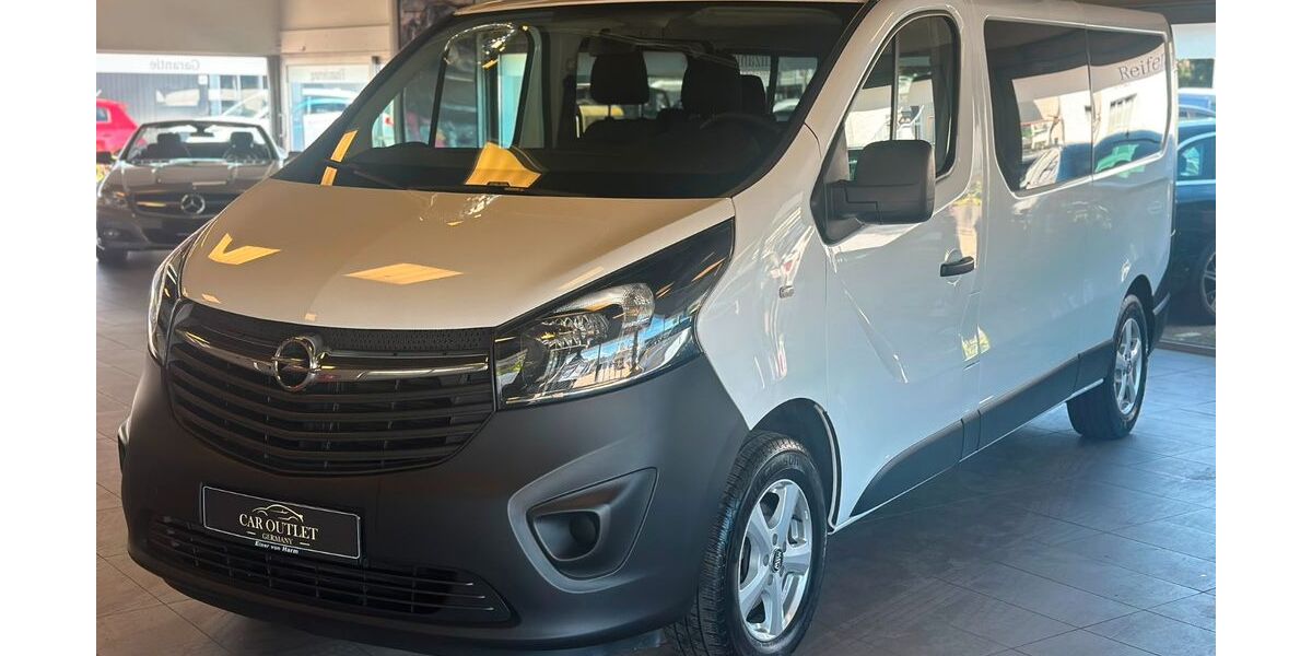 Opel Vivaro 130.000 km 14.990 &euro; Bad Bramstedt 24576
