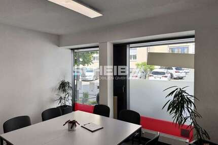 Einzelhandel in Crailsheim 1.390,50 € 219.9 m²