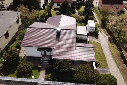 Einfamilienhaus mit 2 Garagen 6 zimmer